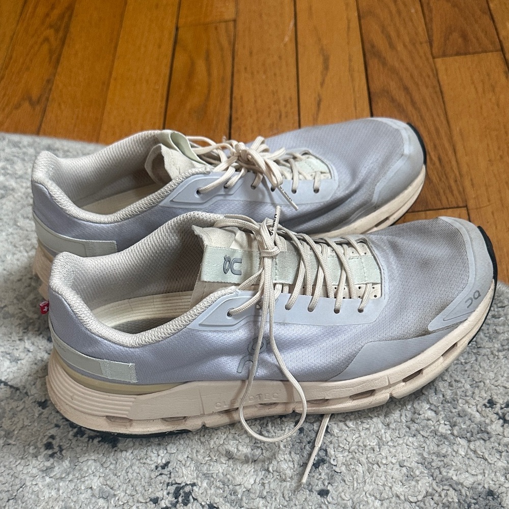 On Running Cloudswift Neutral Running Shoes - Light Purple /light peach sole